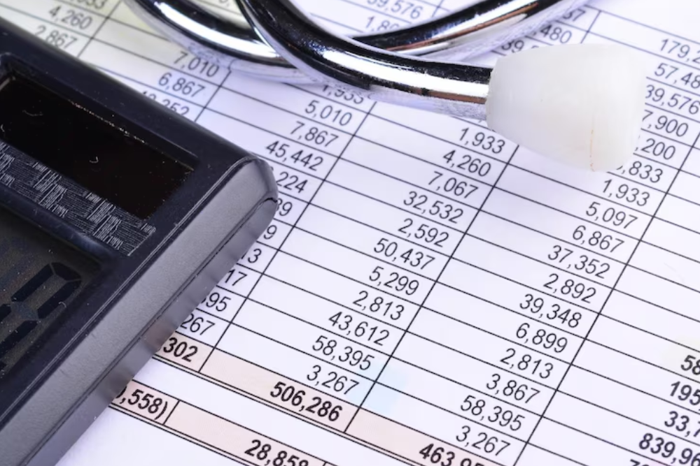 "¿Sabías que hay hospitales que pueden meterte en problemas con tu seguro? 🚨"